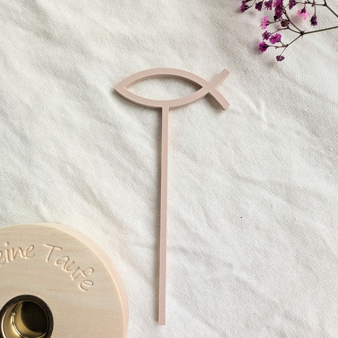 Cake Topper Fisch zur Taufe als schlichte Kuchendeko