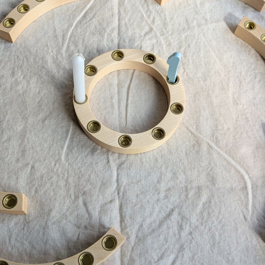 Handgefertigter Geburtstagsring Groß Natur – für 72 Kerzen & viele Anlässe